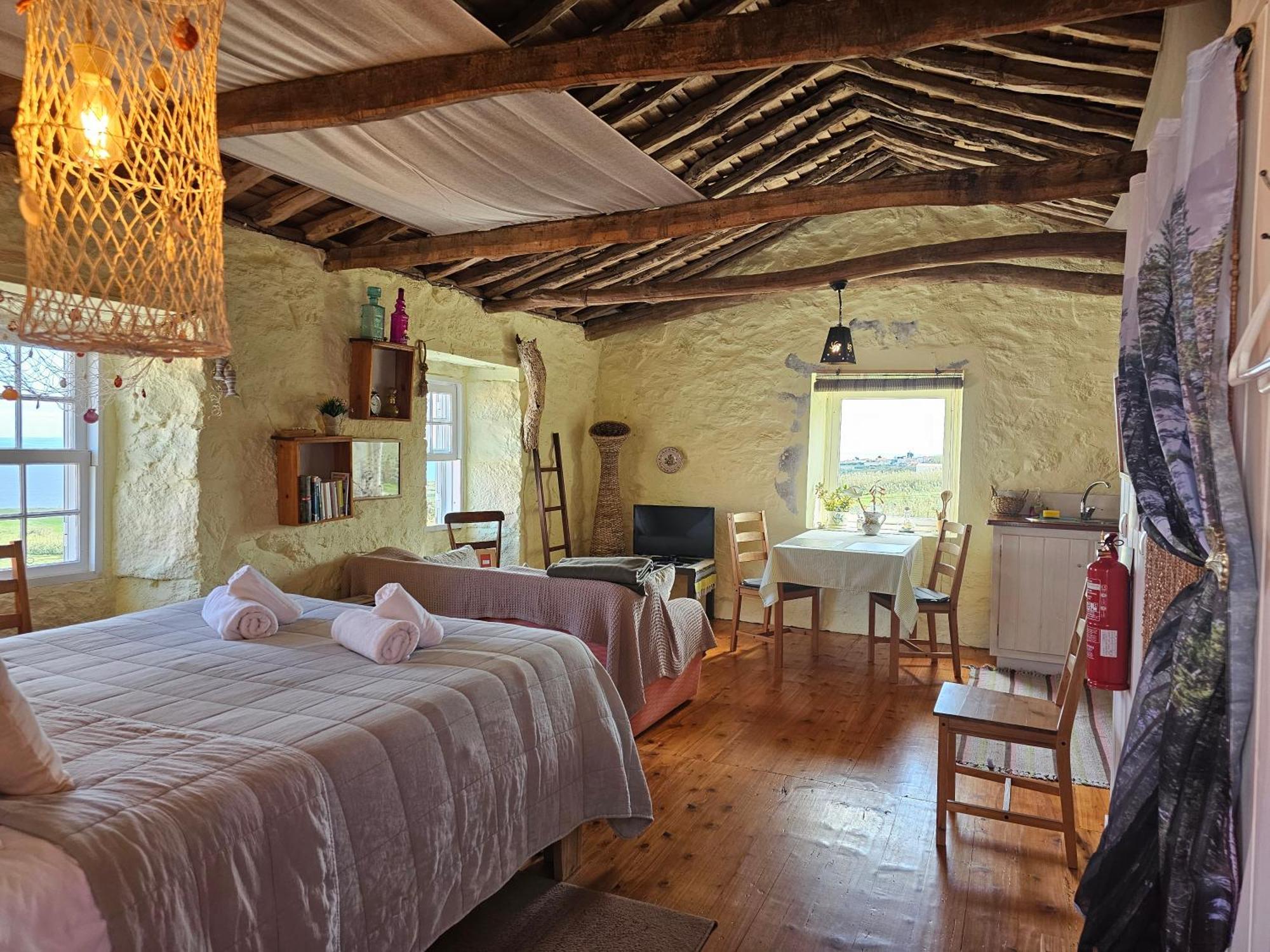Casa Anjos Holiday Cottages Cedros Rum bild